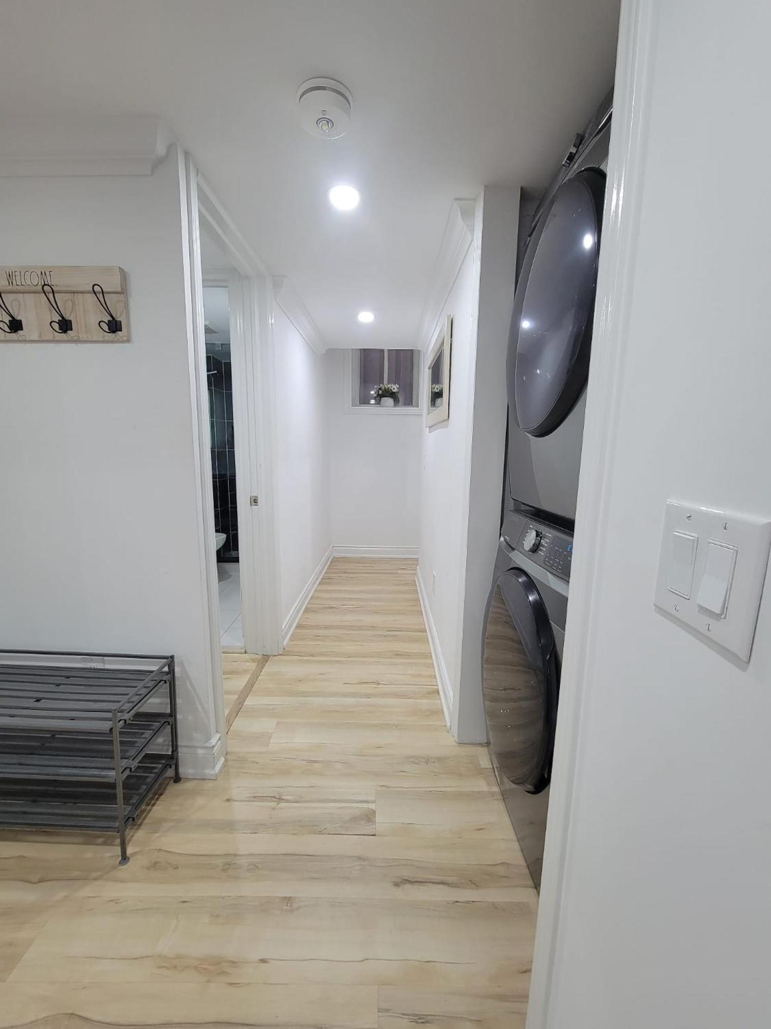 Modern Oasis In Richmond Hill, The Place For You! Appartement Buitenkant foto