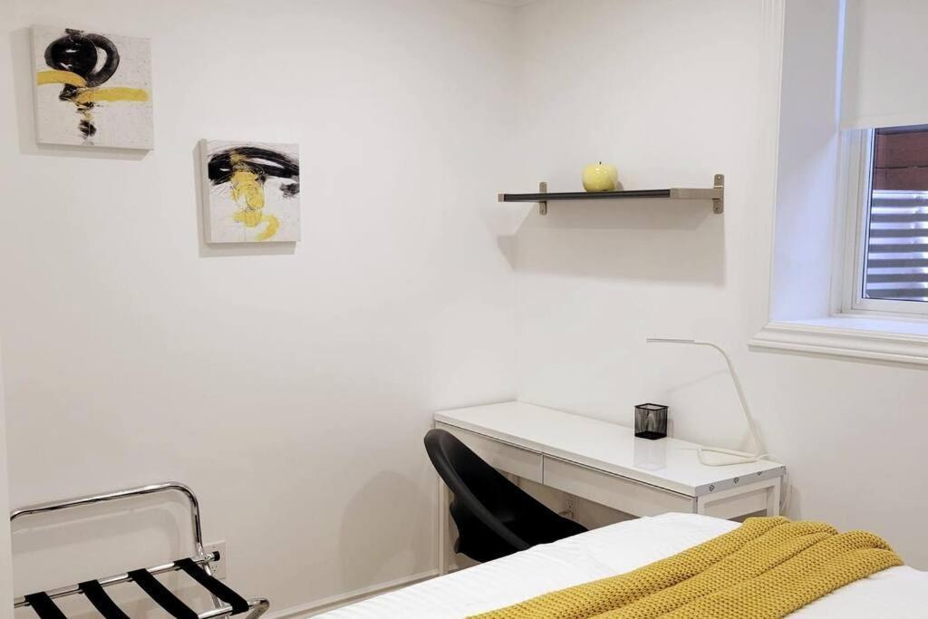 Modern Oasis In Richmond Hill, The Place For You! Appartement Buitenkant foto
